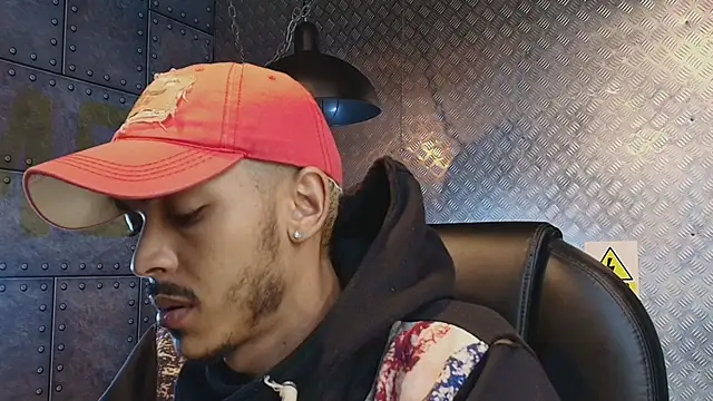 MarcusRain  online show from February 2026 03:26:02 AM