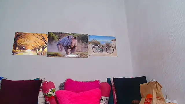 LoloQueen5 online show from October 2025 09:34:01 AM