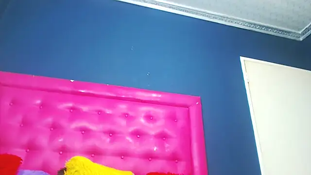 LoloQueen5 online show from February 2026 11:10:02 AM