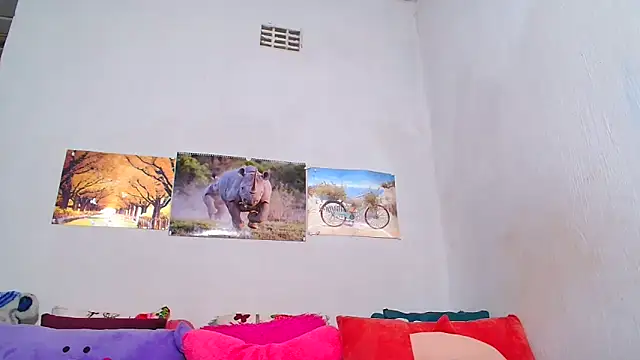 LoloQueen5 online show from October 2025 01:54:02 PM