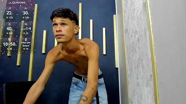 Snapshot of Just_D4v7 chatting on October 2025 07:15:01 PM Just D4v7 online show from October 2025 07:15:01 PM