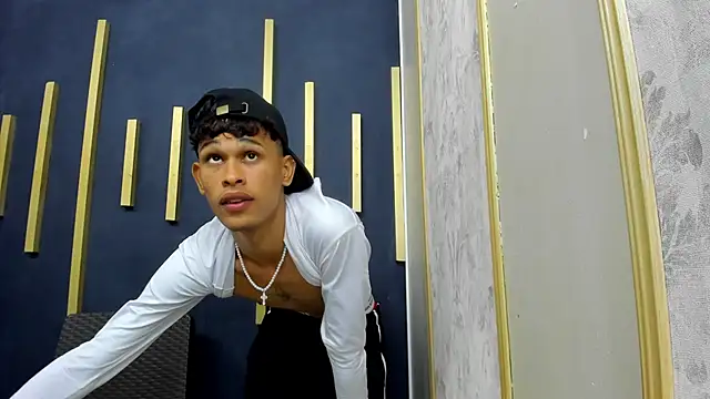 Snapshot of Just_D4v7 chatting on October 2025 07:14:01 PM Just D4v7 online show from October 2025 07:14:01 PM