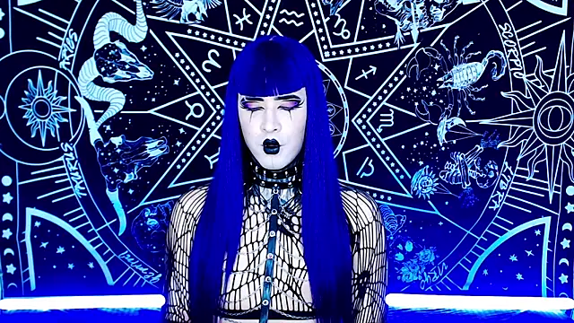 naomi satan online show from December 2025 01:06:02 AM