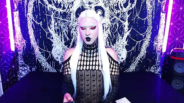 naomi satan online show from May 2026 11:56:02 PM