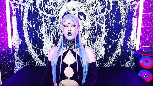 naomi satan online show from April 2026 11:07:01 PM