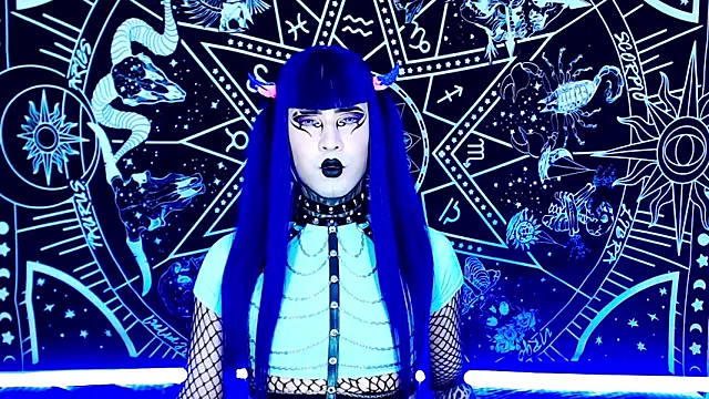 naomi satan online show from December 2025 02:00:01 AM