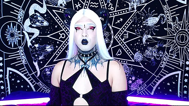 naomi satan online show from April 2026 10:01:01 PM