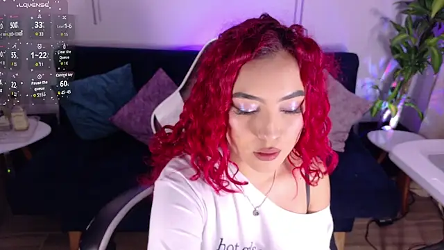 Snapshot of Silvana_Goddess chatting on October 2025 12:31:01 AM Silvana Goddess online show from October 2025 12:31:01 AM