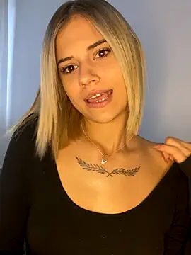 AishaKali online show from October 2025 07:32:02 AM