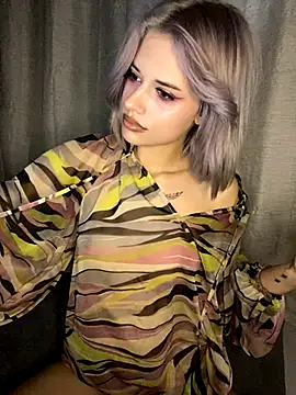 AishaKali online show from December 2025 04:54:02 PM