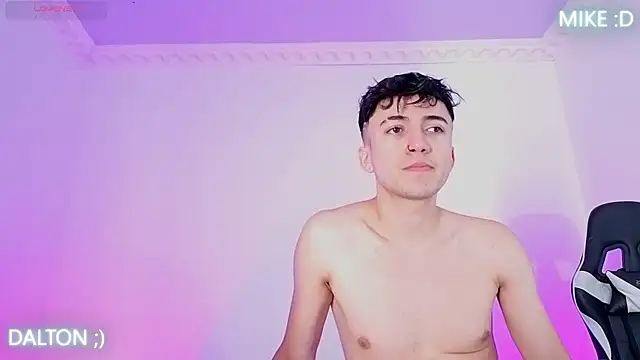 Mike Benelli online show from December 2025 01:49:02 PM