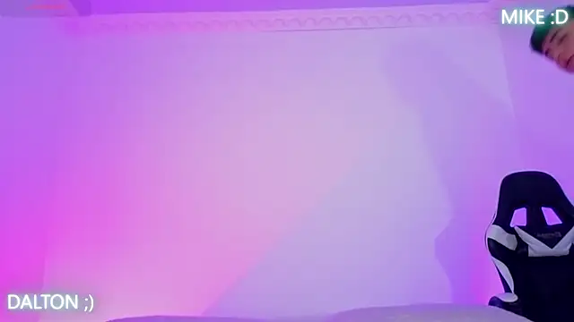 Mike Benelli online show from November 2025 09:02:01 PM