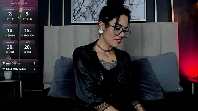 Esmeralda CO online show from October 2025 12:43:01 AM