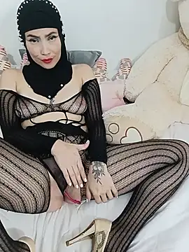 jamila zair online show from July 2026 04:50:01 PM