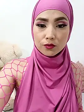 Snapshot of jamila_zair chatting on May 2026 03:37:01 PM jamila zair online show from May 2026 03:37:01 PM