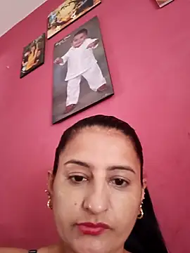 Titiss8921 online show from December 2025 07:52:02 PM