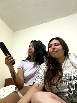 Lincy and hanna online show from September 2025 01:39:01 AM