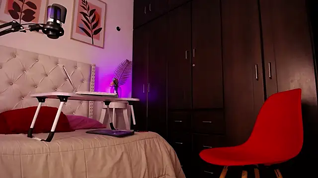 barbyehot online show from April 2026 12:29:02 AM