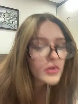 cherryrosealiee online show from March 2026 01:17:01 PM