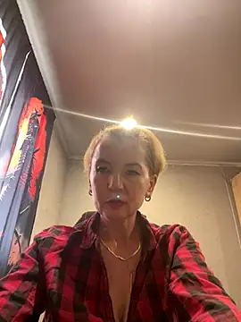 Snapshot of natasha251 chatting on October 2025 11:21:02 AM natasha251 online show from October 2025 11:21:02 AM