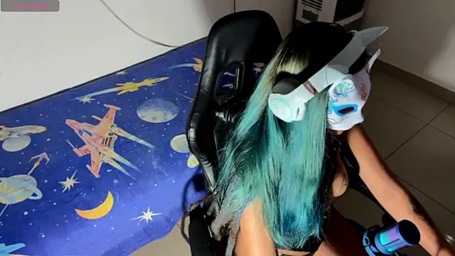 bluesubmissive online show from December 2025 06:20:01 PM