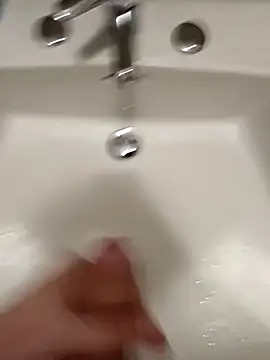 Empi19cm online show from November 2025 07:14:01 PM