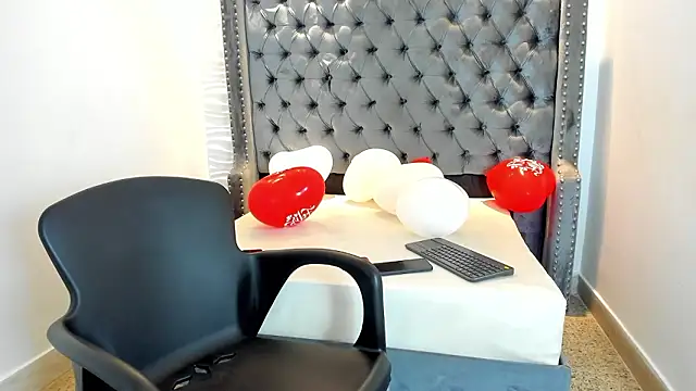 Snapshot of nero_reyd chatting on February 2026 07:36:01 PM nero reyd online show from February 2026 07:36:01 PM