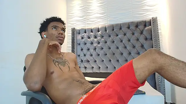 nero reyd online show from July 2026 07:14:02 PM