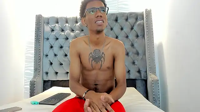 Snapshot of nero_reyd chatting on May 2026 07:21:02 PM nero reyd online show from May 2026 07:21:02 PM