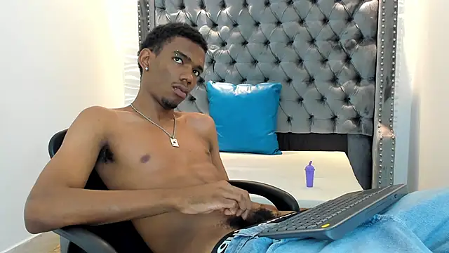 nero reyd online show from November 2025 07:36:01 PM