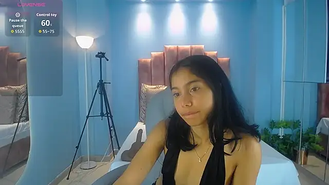 Snapshot of Milaa_Star_ chatting on February 2026 03:26:02 AM Milaa Star online show from February 2026 03:26:02 AM