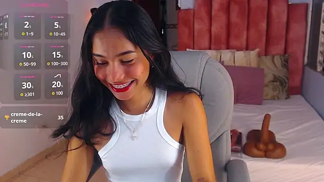 Milaa Star  online show from September 2025 04:19:02 AM