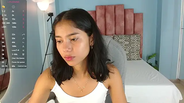 Snapshot of Milaa_Star_ chatting on February 2026 03:39:01 AM Milaa Star online show from February 2026 03:39:01 AM