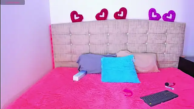 Lushy sweet online show from November 2025 03:32:02 AM