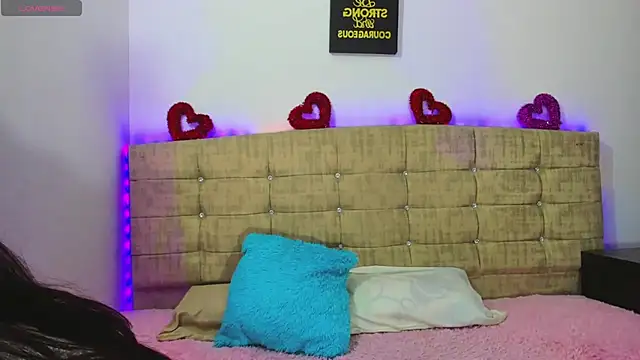 Lushy sweet online show from October 2025 02:01:01 AM