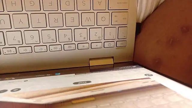 Dallasbest214 online show from October 2025 06:56:01 AM