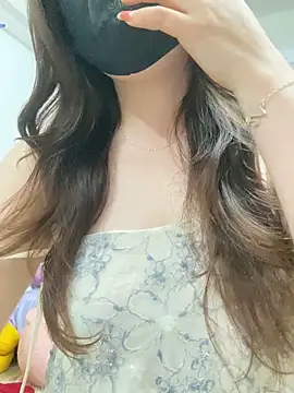 Lee3698 online show from March 2026 11:06:01 AM