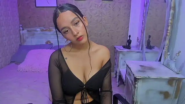 Salome Smitth 1 online show from January 2026 08:23:02 PM