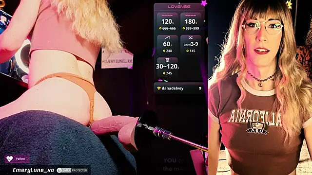 EmeryLune xo online show from April 2026 05:20:06 AM