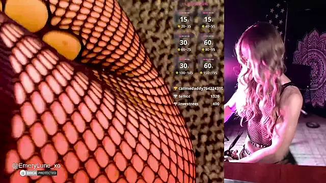 EmeryLune xo online show from December 2025 05:28:01 AM