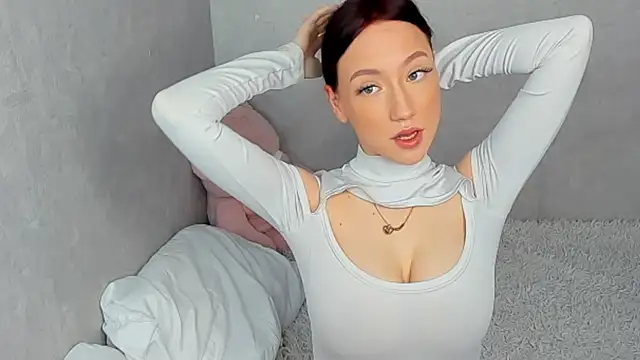 EileenMoores online show from April 2026 04:07:02 AM