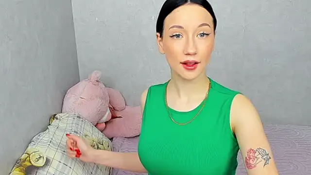 EileenMoores online show from March 2026 01:51:02 PM