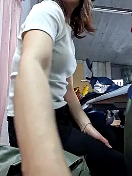 irina hana online show from March 2026 12:54:01 AM