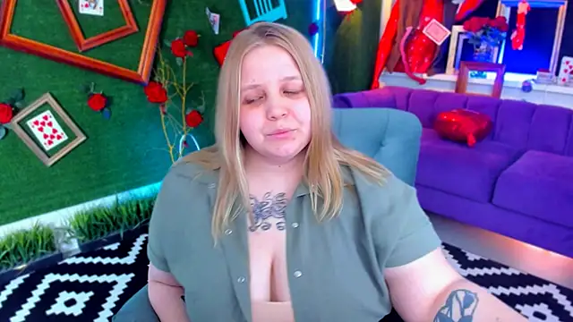 SladaDell online show from February 2026 02:28:01 PM