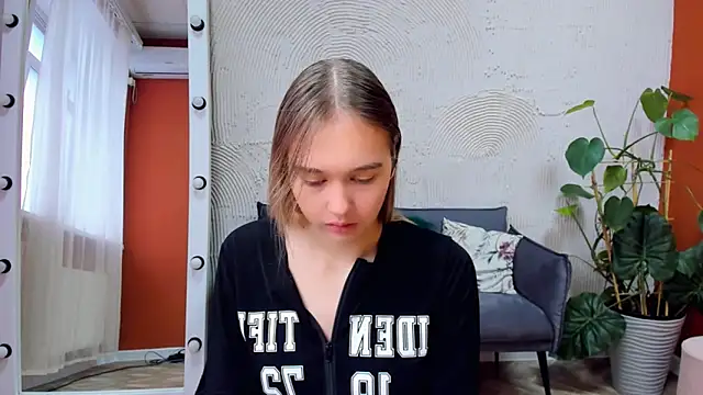 Snapshot of Vel1ka chatting on October 2025 04:13:01 AM Vel1ka online show from October 2025 04:13:01 AM