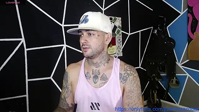 nicolastorres99 online show from October 2025 02:33:02 AM