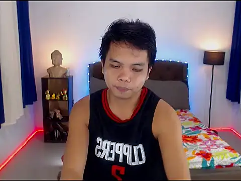 XExtraServiceManX online show from November 2025 02:18:01 PM