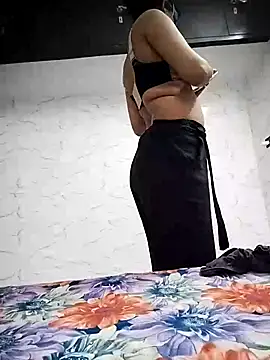 baddy8008 online show from July 2026 04:13:01 PM