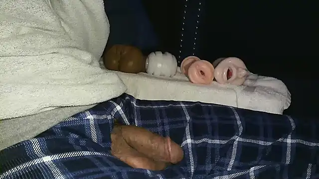 GRiZZLYBONE online show from September 2025 06:53:01 AM