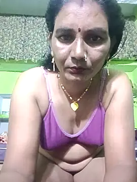 ZIVAA online show from October 2025 09:56:02 AM